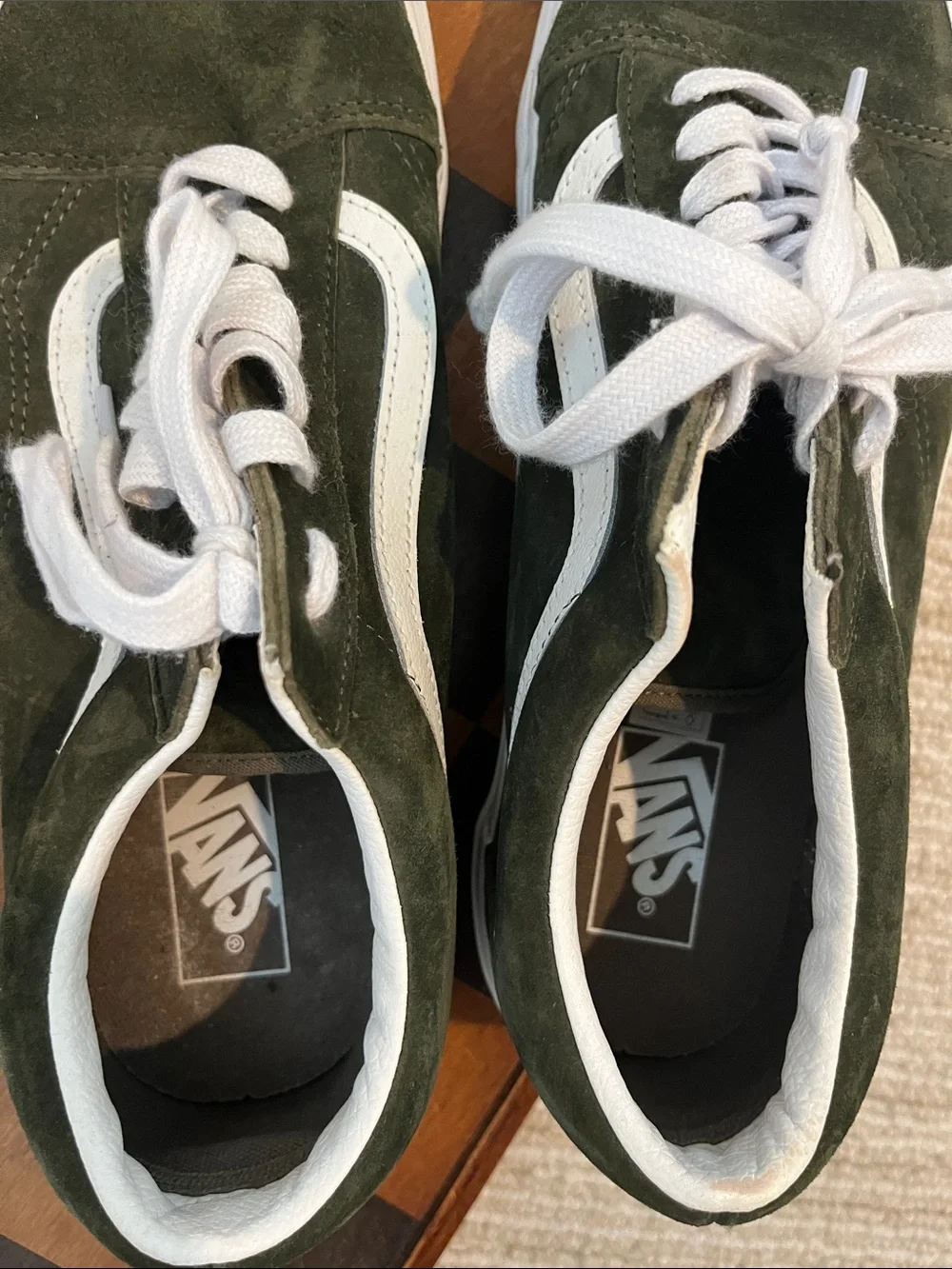Vans low top